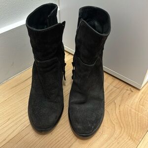 RAG AND BONE TRUE SUEDE BOOTS
